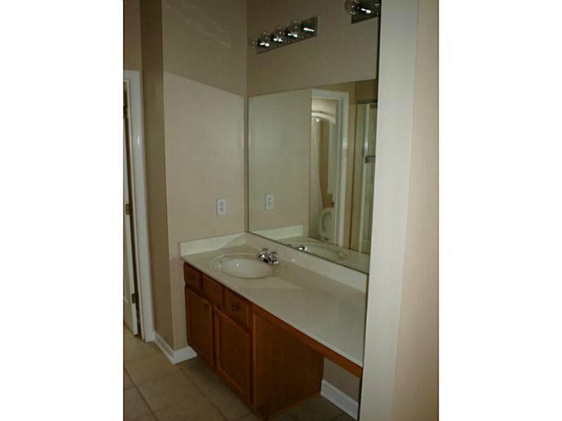 2 bedroom, 2 bathroom, 1,049 sq ft single family residence for rent at 972 Windcroft Circle, Acworth, GA 30101 for $1,895 a month — photo 6