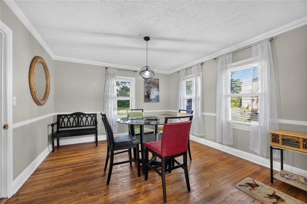 4 bedroom, 2 bathroom, 1,685 sq ft single family residence for sale at 6866 Parkway Drive, Lithonia, GA 30058 — photo 8