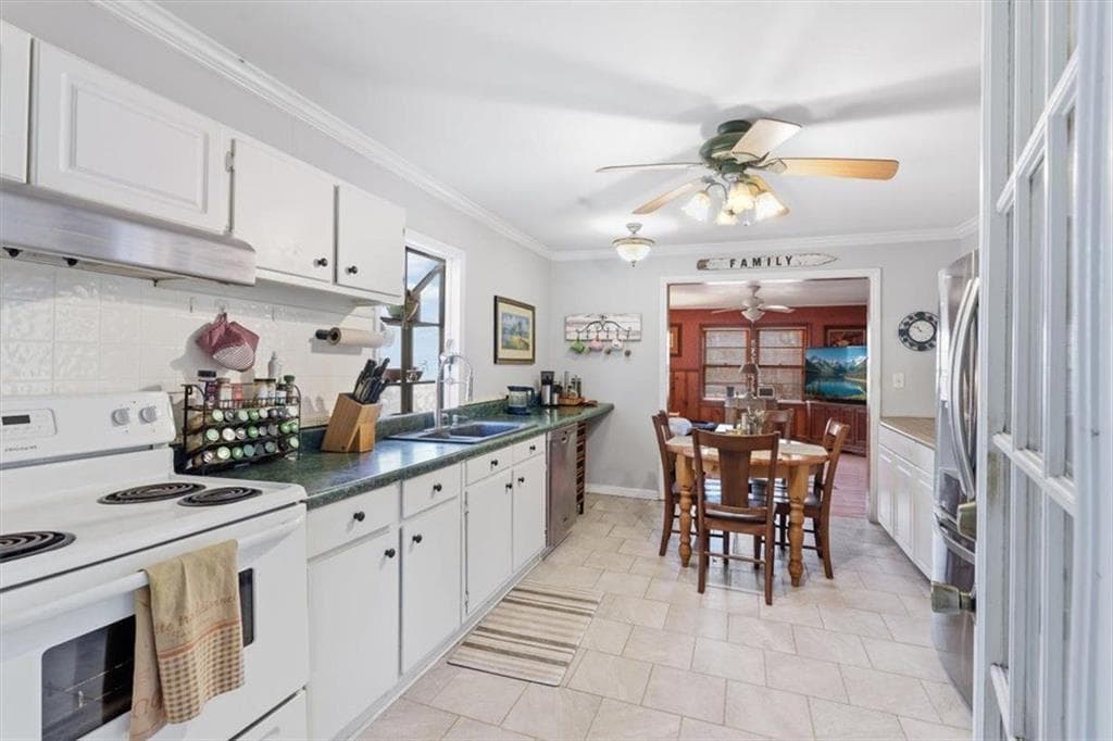 4 bedroom, 2 bathroom single family residence for sale at 150 Old Hwy 138, Fayetteville, GA 30214 — photo 9