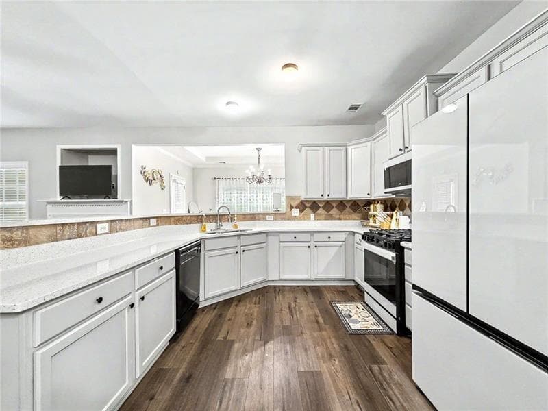 3 bedroom, 3 bathroom, 1,970 sq ft townhouse for sale at 1641 Austin Meadows Drive, Decatur, GA 30032 — photo 8
