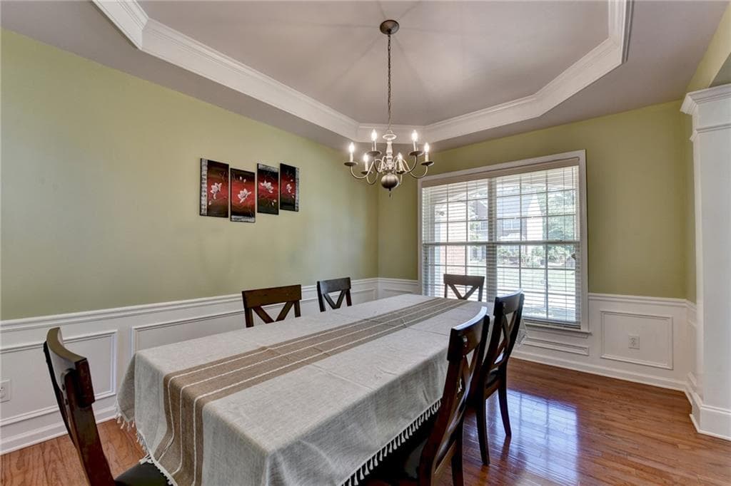 6 bedroom, 4 bathroom, 4,523 sq ft single family residence for rent at 770 Pimlicon Place, Suwanee, GA 30024 for $3,500 a month — photo 5