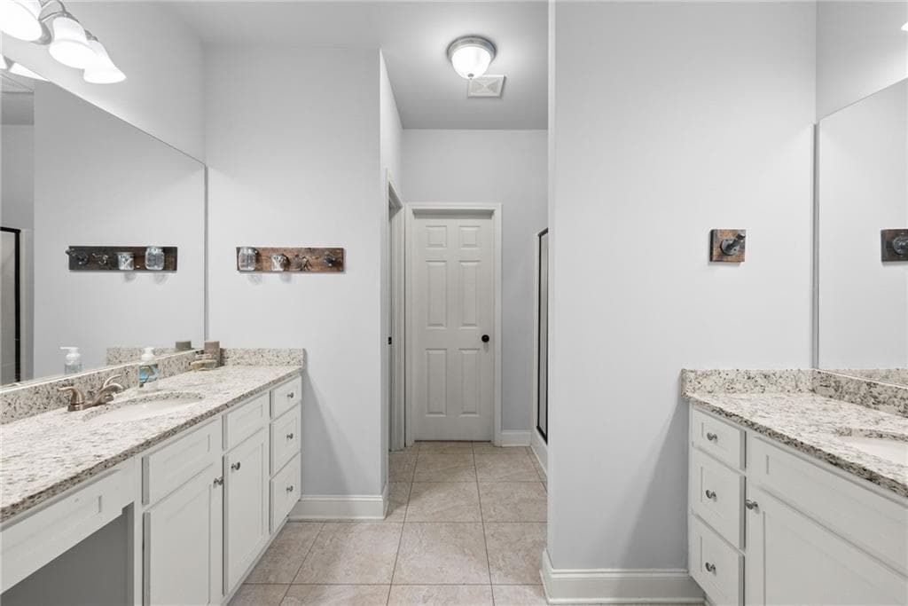 3 bedroom, 2 bathroom, 2,166 sq ft single family residence for sale at 177 Highland Pointe Drive, Alto, GA 30510 — photo 5
