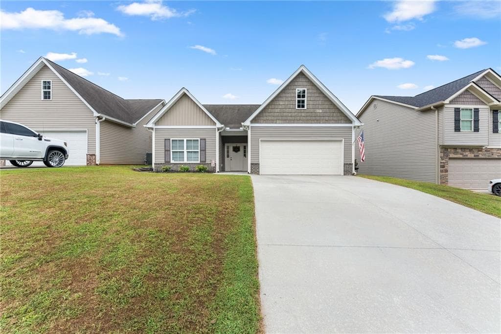 3 bedroom, 2 bathroom, 2,166 sq ft single family residence for sale at 177 Highland Pointe Drive, Alto, GA 30510 — photo 9