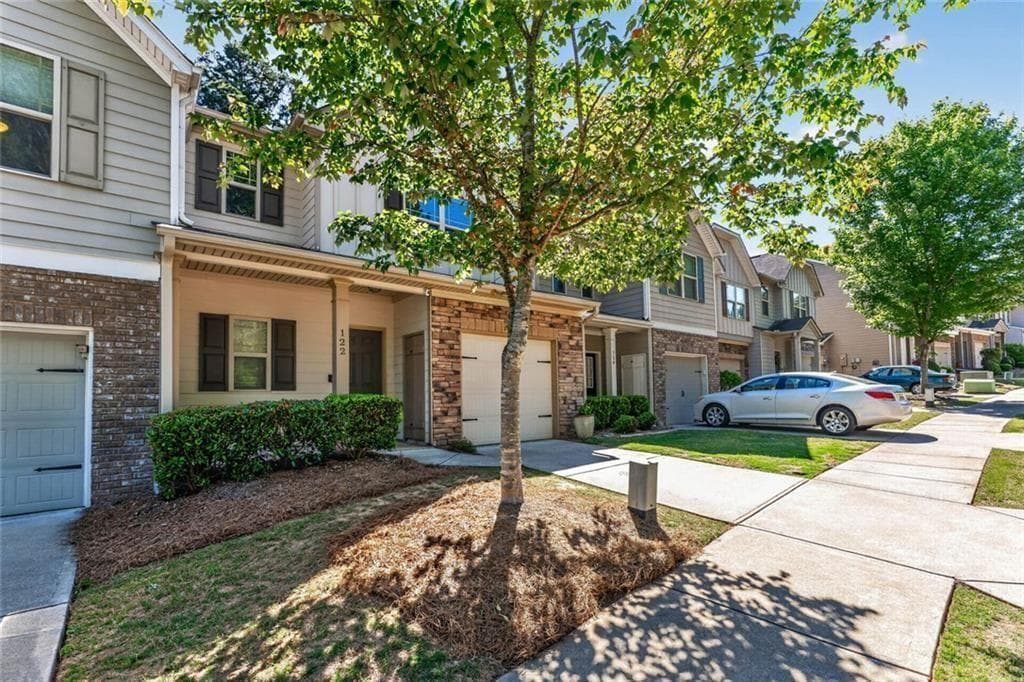 3 bedroom, 3 bathroom, 1,842 sq ft townhouse for sale at 122 Oakview Passage, Canton, GA 30114 — photo 4