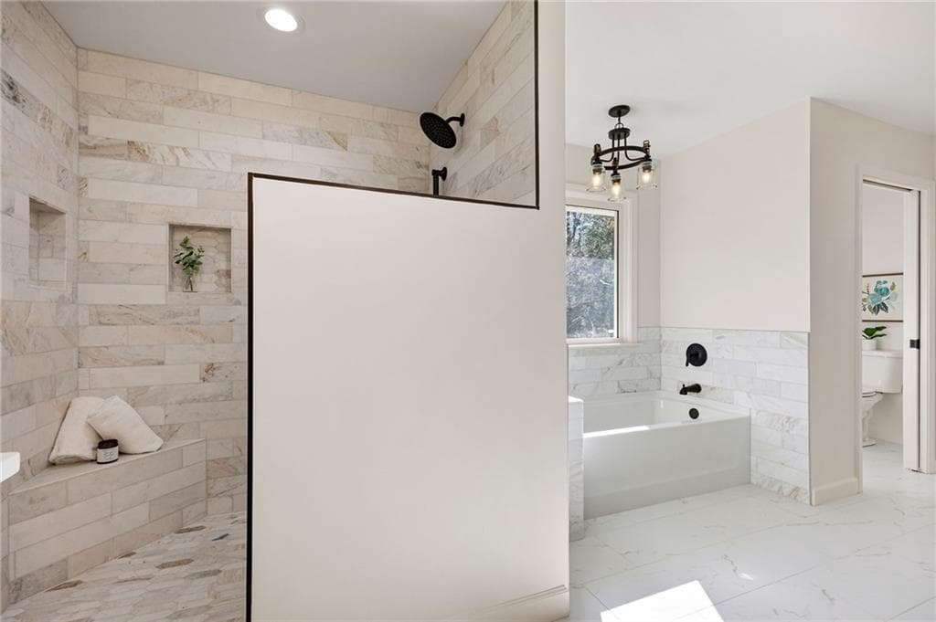 3 bedroom, 2 bathroom, 2,350 sq ft single family residence for sale at 8277 Buchanan Highway, Dallas, GA 30157 — photo 10