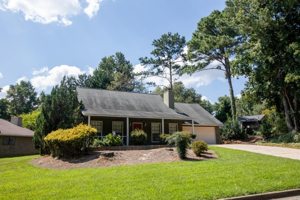 3 bedroom, 2 bathroom, 2,223 sq ft single family residence for rent at 11030 Indian Village Drive, Johns Creek, GA 30022 for $2,500 a month — photo 1 of 26