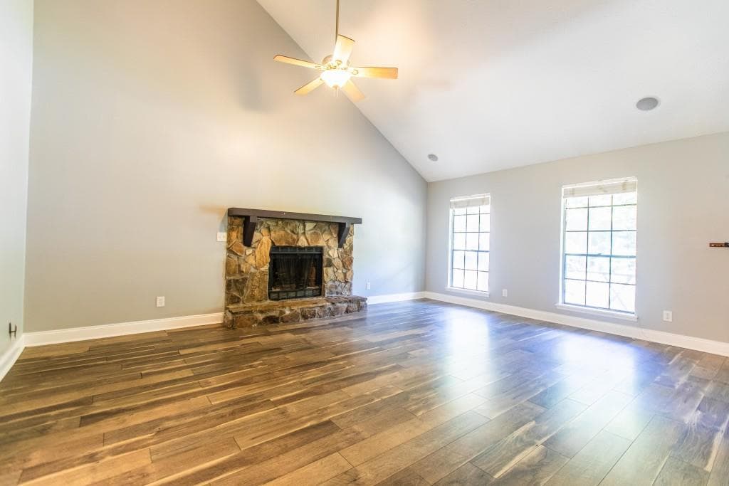 3 bedroom, 2 bathroom, 2,223 sq ft single family residence for rent at 11030 Indian Village Drive, Johns Creek, GA 30022 for $2,500 a month — photo 3