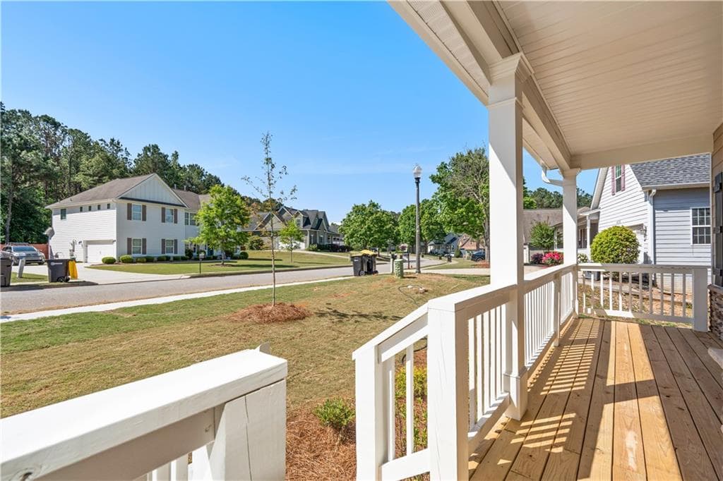 4 bedroom, 3 bathroom, 2,500 sq ft single family residence for sale at 442 The Boulevard, Newnan, GA 30263 — photo 6