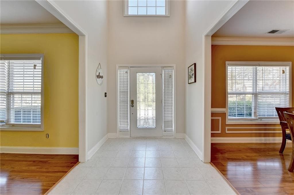 5 bedroom, 4 bathroom, 3,155 sq ft single family residence for sale at 1558 Macy Lane, Lawrenceville, GA 30043 — photo 3