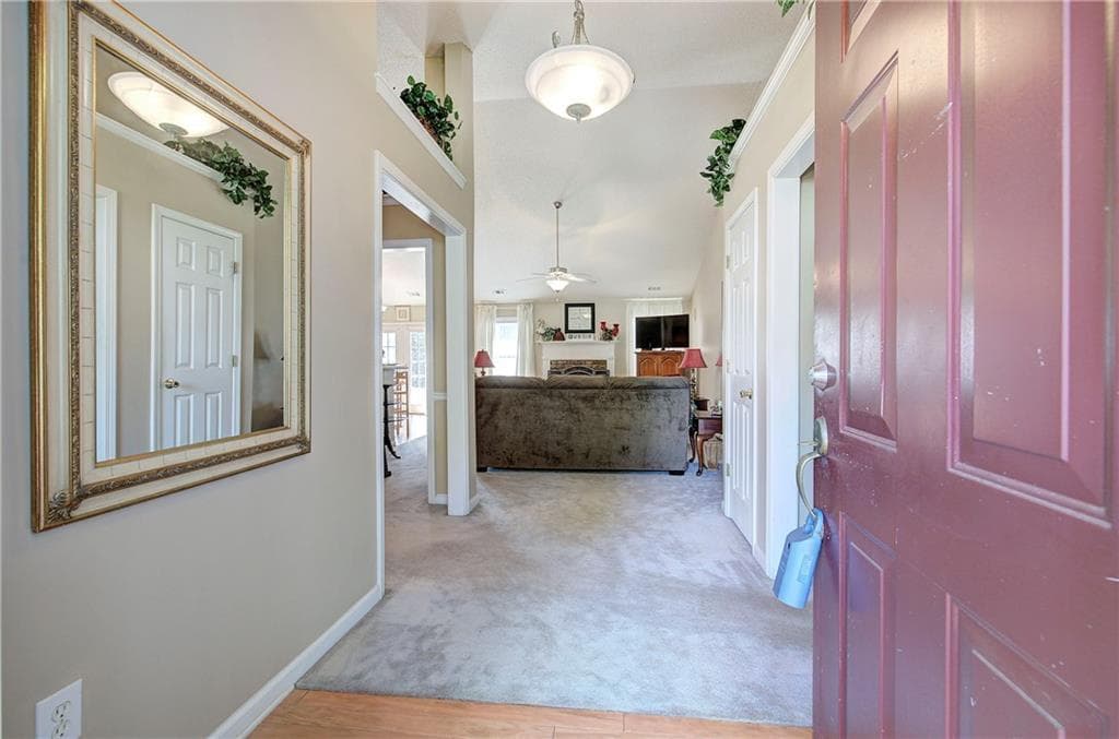 3 bedroom, 2 bathroom, 1,872 sq ft single family residence for sale at 494 Beranda Circle, Douglasville, GA 30134 — photo 2