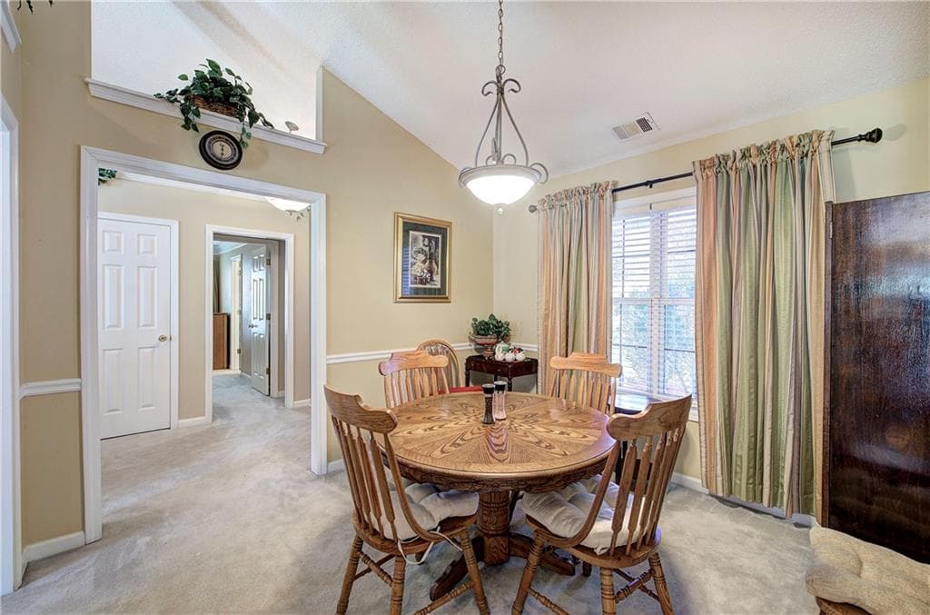3 bedroom, 2 bathroom, 1,872 sq ft single family residence for sale at 494 Beranda Circle, Douglasville, GA 30134 — photo 7