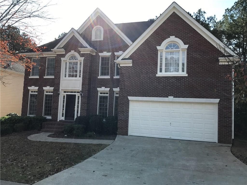 5 bedroom, 4 bathroom, 2,970 sq ft single family residence for rent at 527 Huntington Downs, Alpharetta, GA 30005 for $3,950 a month — photo 2