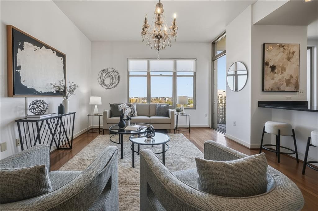 3 bedroom, 2 bathroom, 1,631 sq ft single family residence for sale at 1280 Hartford Avenue, Atlanta, GA 30310 — photo 4