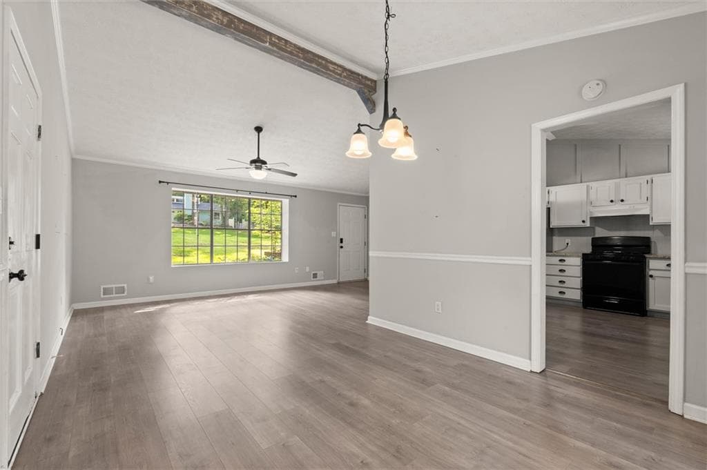 3 bedroom, 2 bathroom, 1,872 sq ft single family residence for sale at 3613 Vinyard Way, Lawrenceville, GA 30044 — photo 5