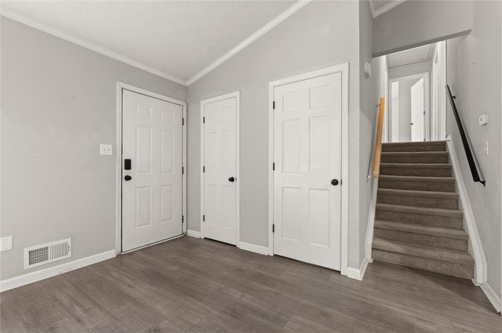 3 bedroom, 2 bathroom, 1,872 sq ft single family residence for sale at 3613 Vinyard Way, Lawrenceville, GA 30044 — photo 7