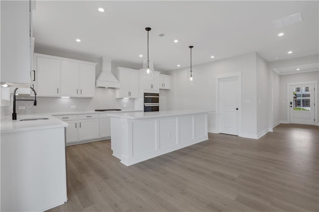 5 bedroom, 5 bathroom, 2,911 sq ft single family residence under contract at 4101 Adler Circle, Buford, GA 30519 — photo 9
