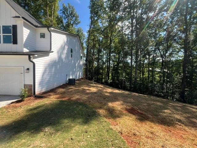 3 bedroom, 3 bathroom, 1,894 sq ft single family residence for sale at 296 Stonington Drive, Mount Airy, GA 30563 — photo 2