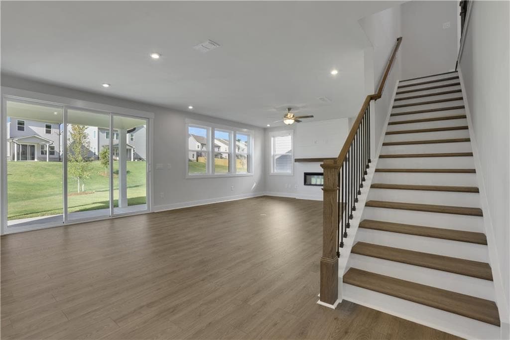 5 bedroom, 5 bathroom, 2,911 sq ft single family residence for sale at 4041 Adler Circle, Buford, GA 30519 — photo 7