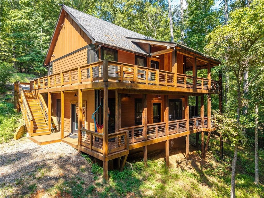 3 bedroom, 3 bathroom, 1,664 sq ft single family residence under contract at 681 Catawba Circle, Ellijay, GA 30540 — photo 2