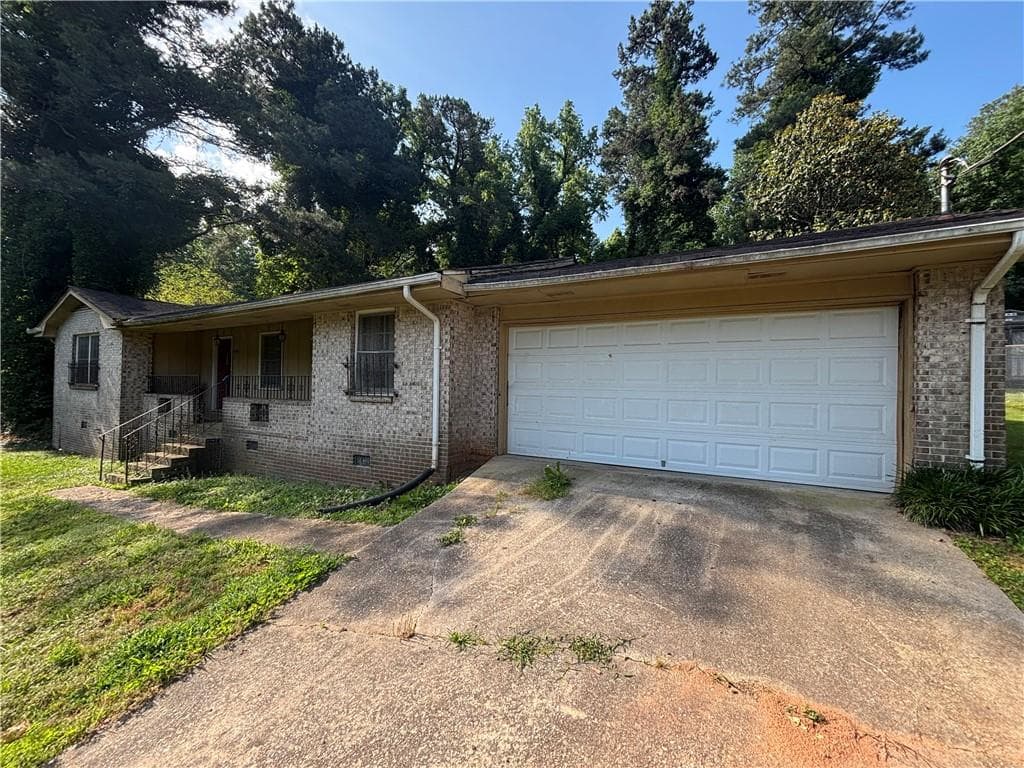 3 bedroom, 2 bathroom, 1,540 sq ft single family residence for sale at 6783 Arabian Terrace, Lithonia, GA 30038 — photo 1 of 25