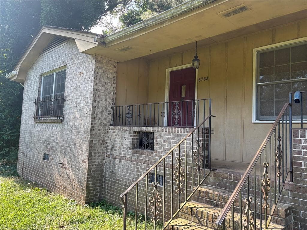 3 bedroom, 2 bathroom, 1,540 sq ft single family residence for sale at 6783 Arabian Terrace, Lithonia, GA 30038 — photo 2
