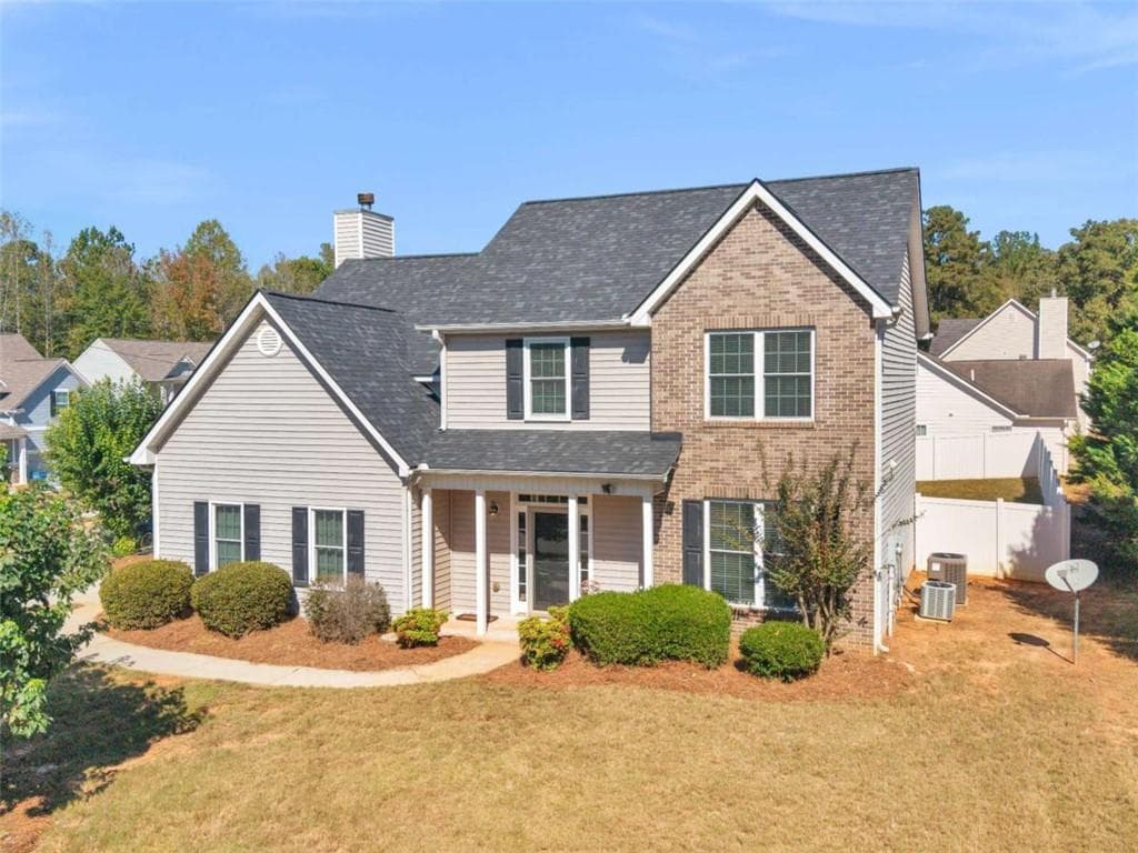 4 bedroom, 3 bathroom, 2,177 sq ft single family residence for sale at 708 Denise Court, Mcdonough, GA 30252