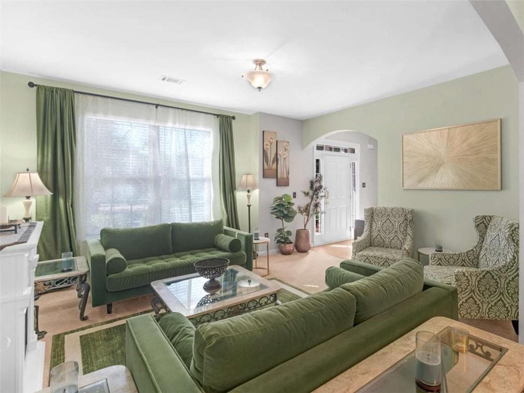 4 bedroom, 3 bathroom, 2,177 sq ft single family residence for sale at 708 Denise Court, Mcdonough, GA 30252 — photo 7