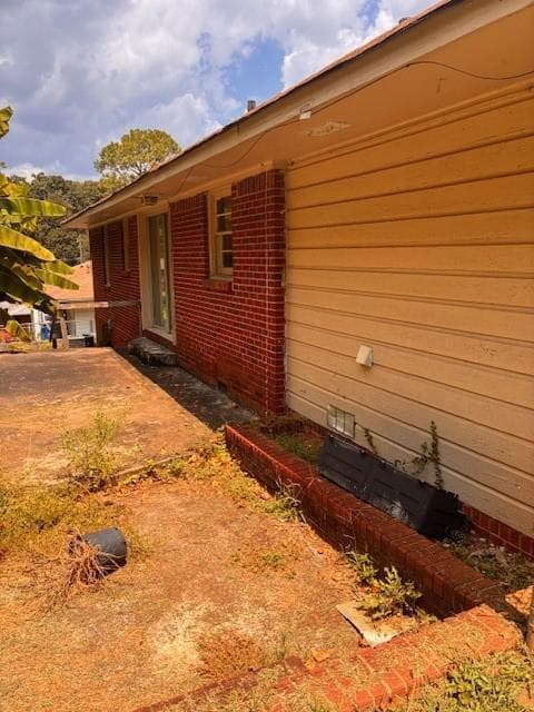 3 bedroom, 1 bathroom, 1,014 sq ft single family residence for sale at 2635 Fairlane Drive, Atlanta, GA 30354 — photo 6