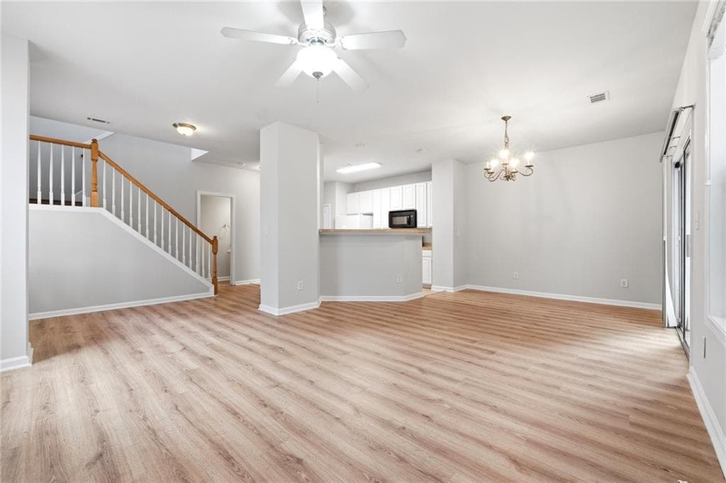 3 bedroom, 3 bathroom, 1,875 sq ft townhouse for sale at 1006 Ivydale Circle, Lawrenceville, GA 30045 — photo 7