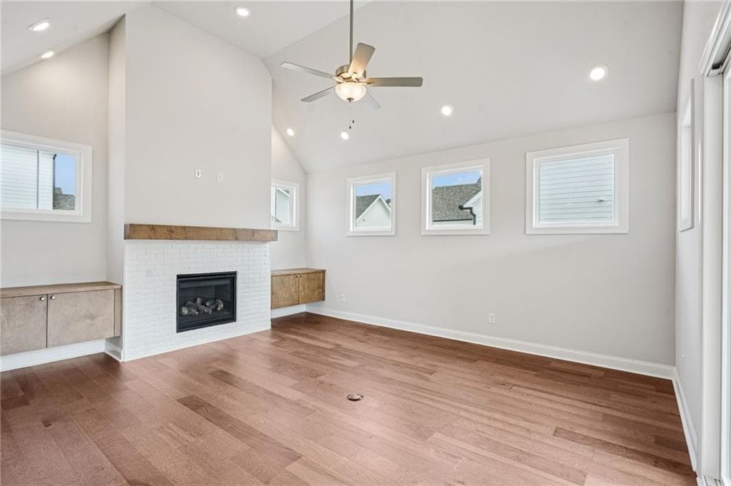 3 bedroom, 3 bathroom, 2,221 sq ft single family residence for sale at 547 Pearl Street, Cumming, GA 30040 — photo 3