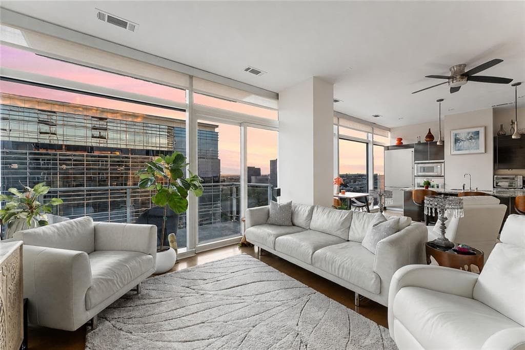 2 bedroom, 2 bathroom, 1,399 sq ft condominium for sale at 45 Ivan Allen Jr Boulevard 1703, Atlanta, GA 30308