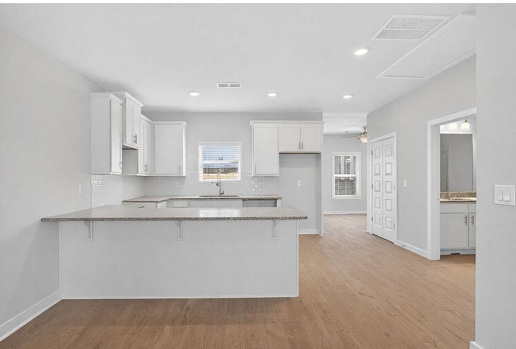 1 bedroom, 1 bathroom, 792 sq ft single family residence for sale at 355 Dempsey Lot 16 Drive, Fayetteville, GA 30214 — photo 6