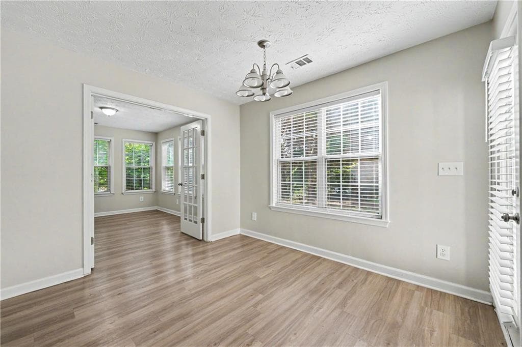 3 bedroom, 3 bathroom, 2,789 sq ft single family residence for sale at 3367 Ridgemill Circle, Dacula, GA 30019 — photo 4