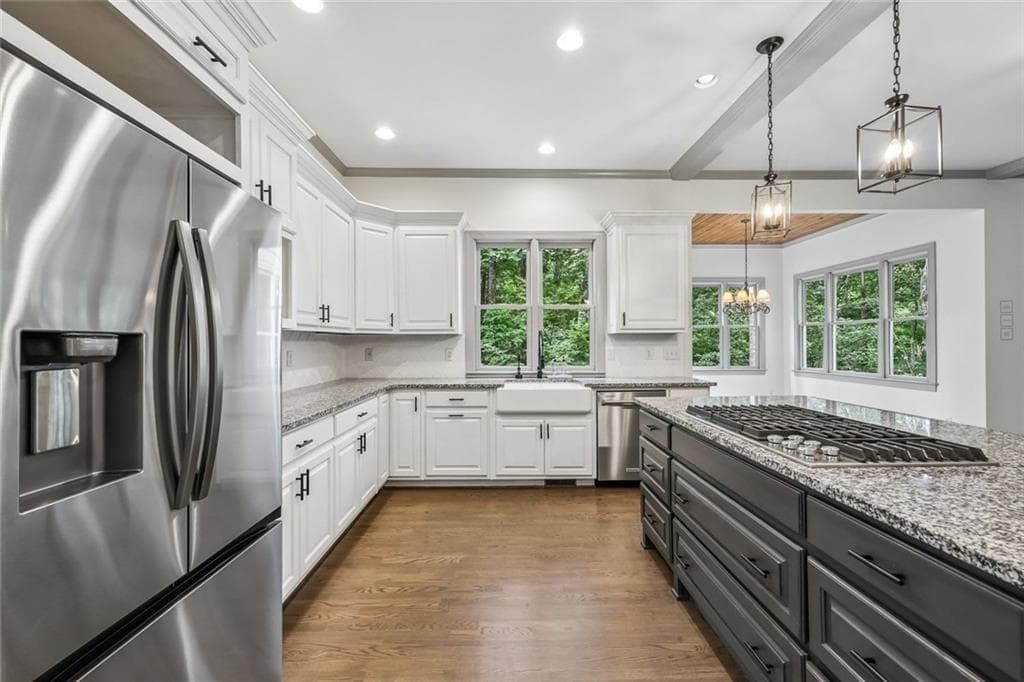 6 bedroom, 6 bathroom, 6,248 sq ft single family residence for sale at 3910 Two Rivers Drive, Cumming, GA 30041 — photo 8