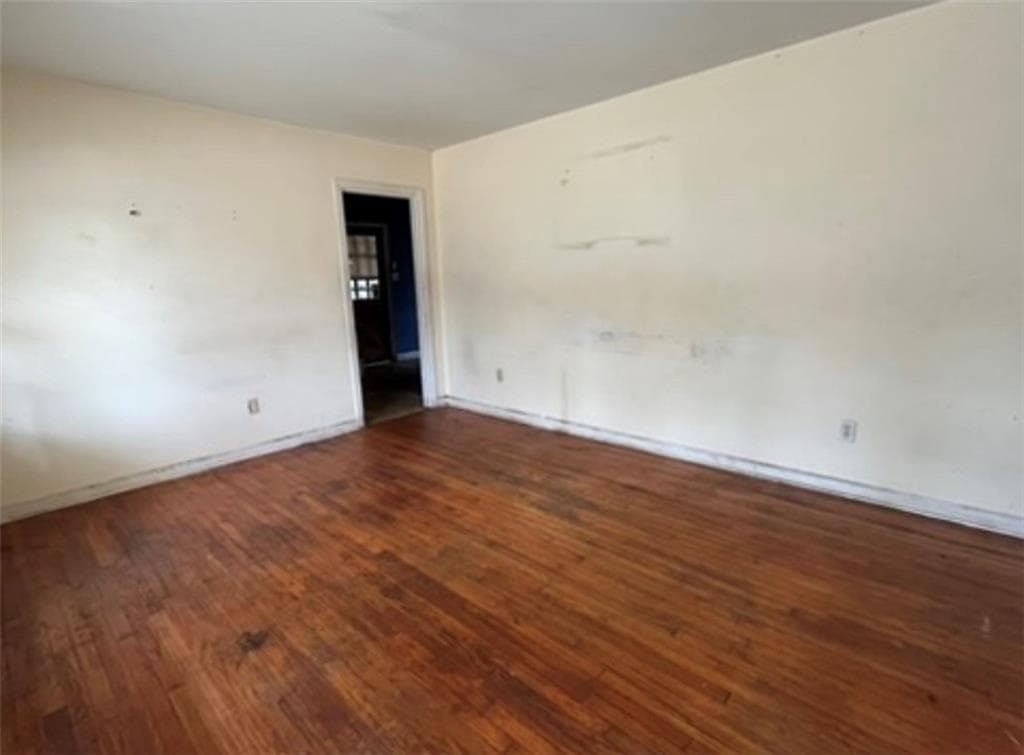 3 bedroom, 1 bathroom, 1,078 sq ft single family residence for sale at 2737 Altaview Drive, Atlanta, GA 30354 — photo 5