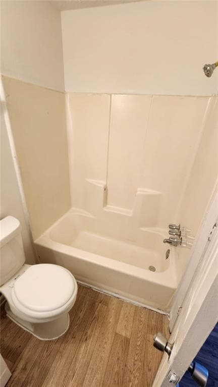 2 bedroom, 3 bathroom, 1,188 sq ft townhouse for sale at 631 Hunting Creek Lane, Conyers, GA 30013 — photo 5