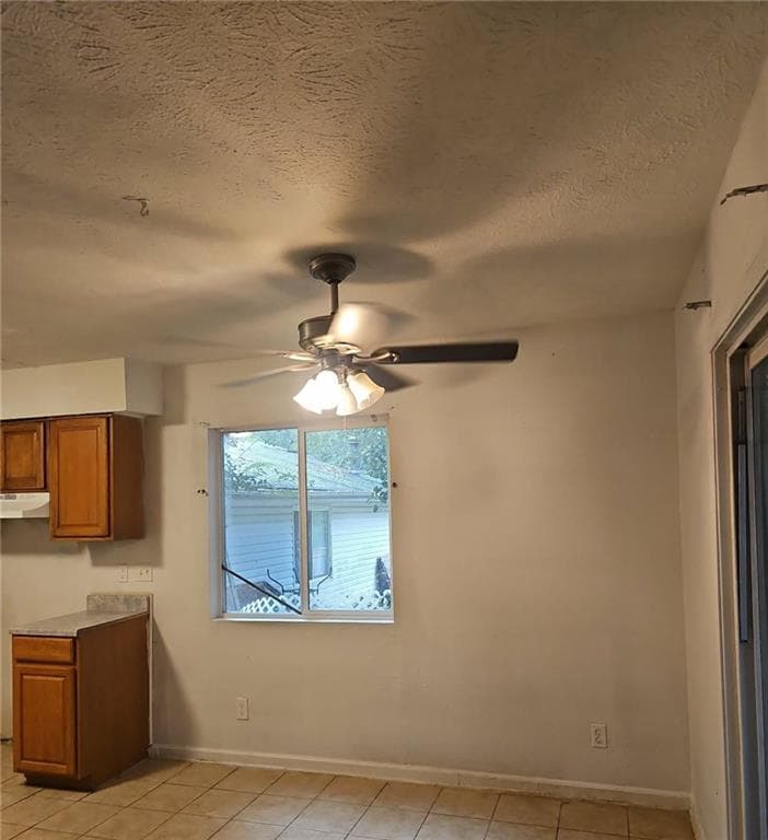 3 bedroom, 2 bathroom, 1,418 sq ft condominium under contract at 8571 Parkside Drive, Jonesboro, GA 30238 — photo 4