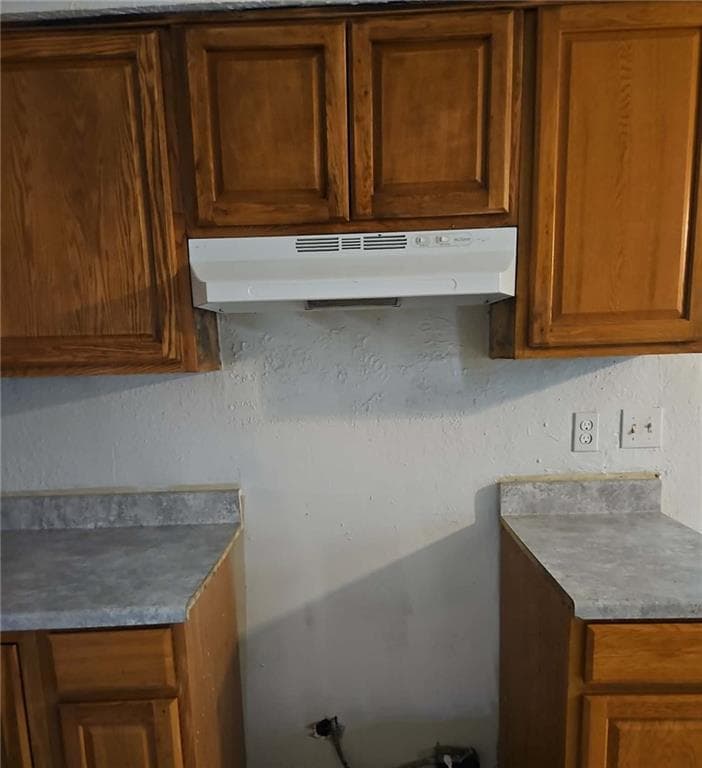 3 bedroom, 2 bathroom, 1,418 sq ft condominium under contract at 8571 Parkside Drive, Jonesboro, GA 30238 — photo 5