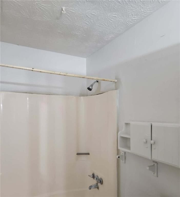 3 bedroom, 2 bathroom, 1,418 sq ft condominium under contract at 8571 Parkside Drive, Jonesboro, GA 30238 — photo 6