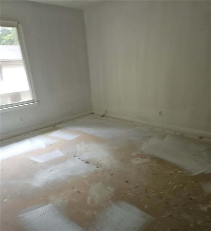 3 bedroom, 2 bathroom, 1,418 sq ft condominium under contract at 8571 Parkside Drive, Jonesboro, GA 30238 — photo 10