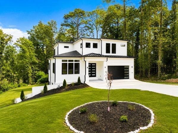 6 bedroom, 6 bathroom, 5,300 sq ft single family residence for sale at 1155 Apollo Drive, Atlanta, GA 30331 — photo 4
