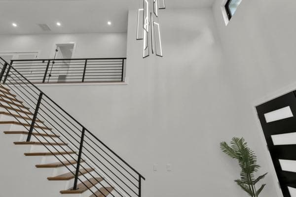 6 bedroom, 6 bathroom, 5,300 sq ft single family residence for sale at 1155 Apollo Drive, Atlanta, GA 30331 — photo 8