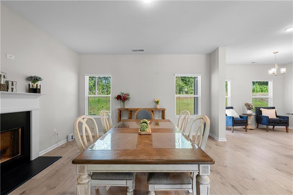 4 bedroom, 3 bathroom, 2,000 sq ft single family residence for sale at 488 Charleston Place, Villa Rica, GA 30180 — photo 7