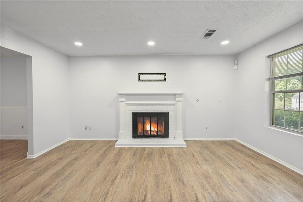 3 bedroom, 3 bathroom, 1,396 sq ft single family residence for rent at 10390 Rillridge Court, Alpharetta, GA 30022 for $2,100 a month — photo 6