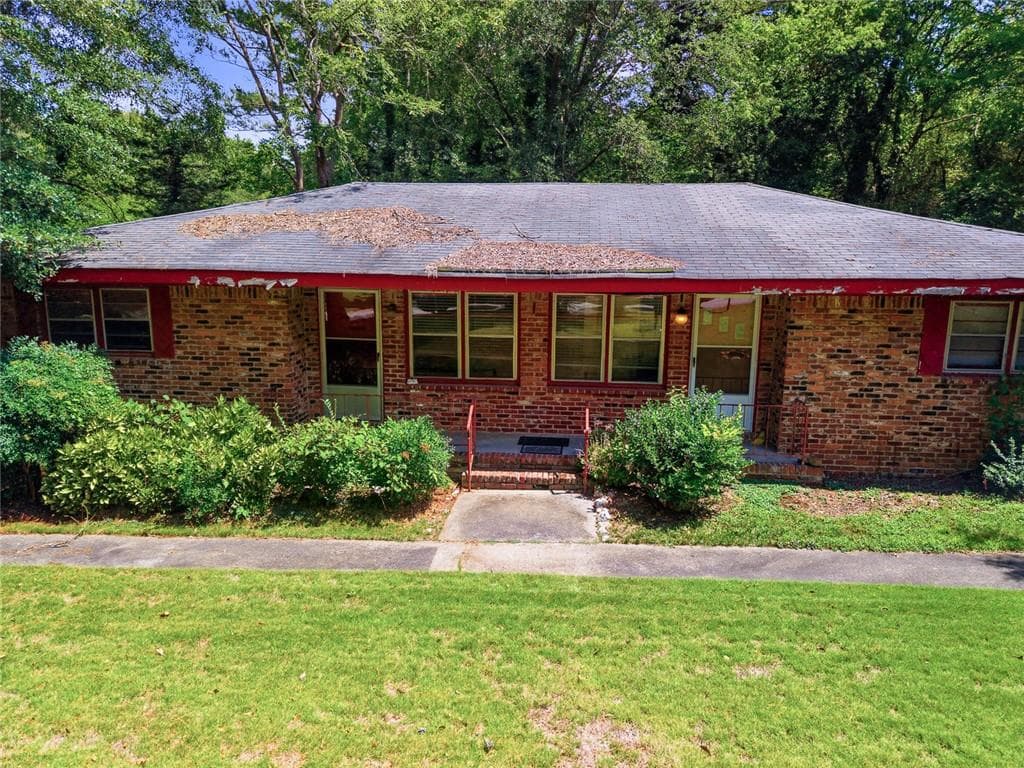 duplex under contract at 5571 Edith Street, Austell, GA 30106 — photo 5