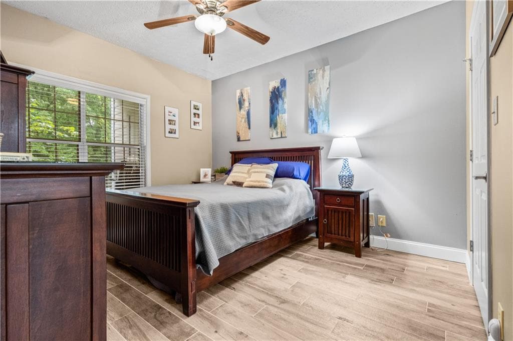 2 bedroom, 2 bathroom, 1,181 sq ft condominium for sale at 1250 Parkwood Circle 2108, Atlanta, GA 30339 — photo 10