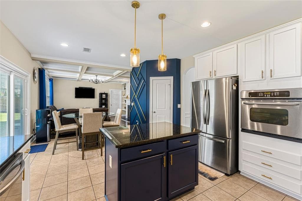 5 bedroom, 5 bathroom, 3,844 sq ft single family residence for sale at 3676 Bridge Walk Drive, Lawrenceville, GA 30044 — photo 6