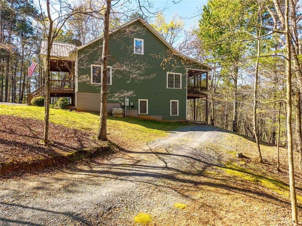3 bedroom, 3 bathroom, 2,808 sq ft single family residence for sale at 144 Monet Drive, Ellijay, GA 30540 — photo 2