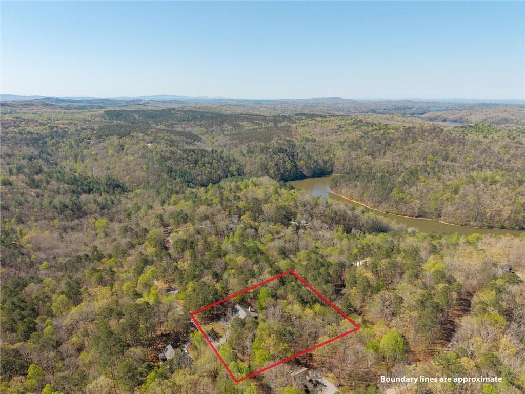 3 bedroom, 3 bathroom, 2,808 sq ft single family residence for sale at 144 Monet Drive, Ellijay, GA 30540 — photo 8