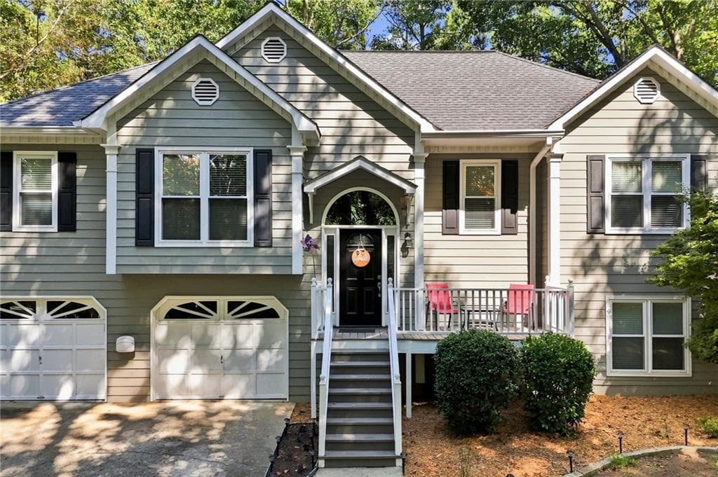 3 bedroom, 3 bathroom, 2,031 sq ft single family residence for sale at 368 N Victoria Road, Woodstock, GA 30189 — photo 4
